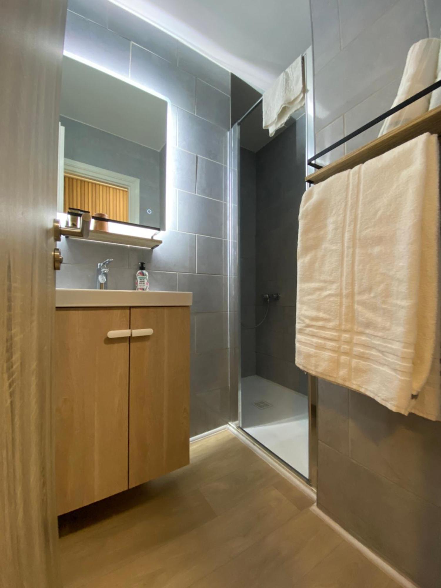 Studios & Chambres Aux Portes De Geneve Saint-Julien-en-Genevois Exteriér fotografie